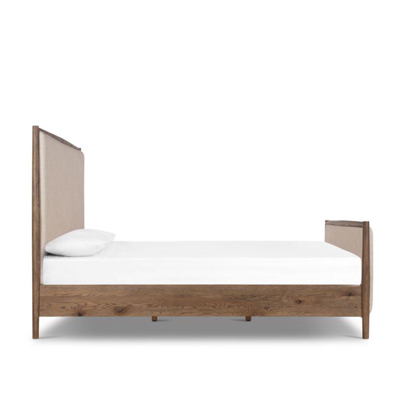 Wilmette Weathered Oak Wood King Bed