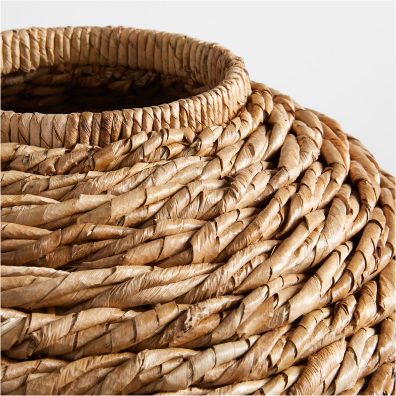 Medium Handwoven Seagrass Vase 17" - image 6 of 8