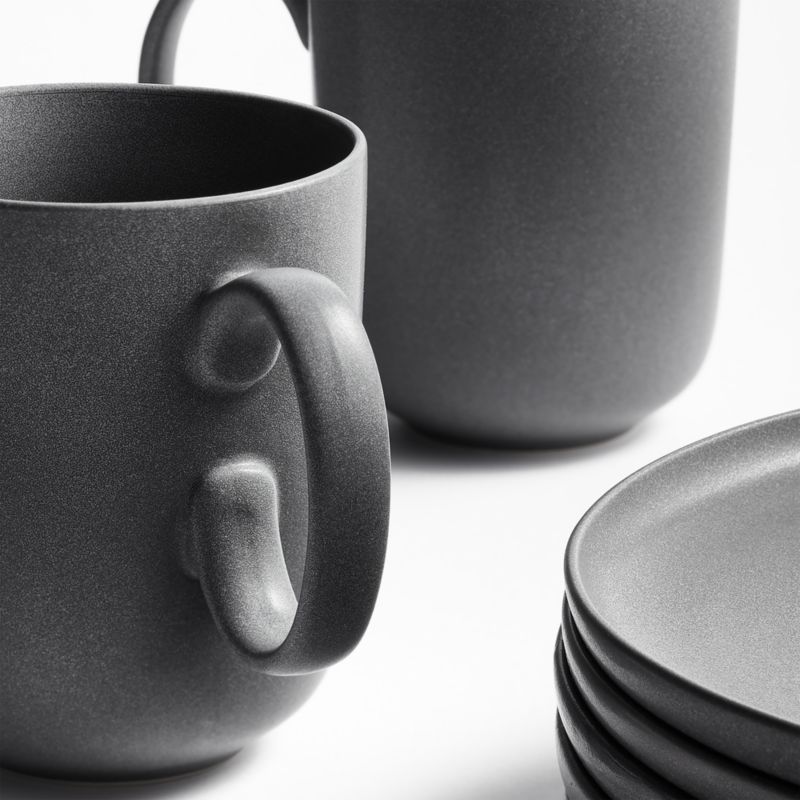 Wren Matte Dark Grey Mug