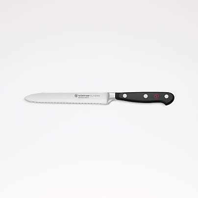 Wusthof ® Classic Black 5" Serrated Utility Knife