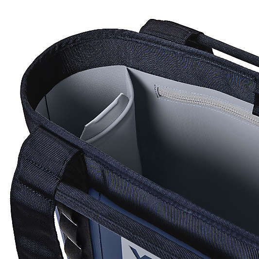 YETI Camino 20 Carryall Classic Navy