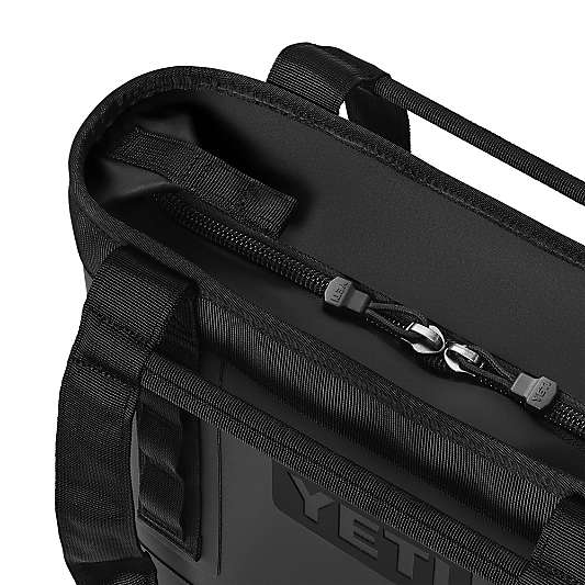 YETI Camino Zip Carryall 12L Black