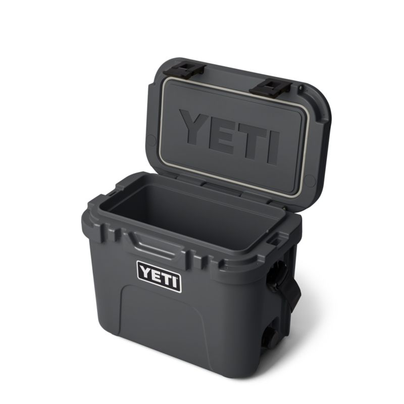 YETI Roadie 15 Hard Cooler Charcoal - image 2 of 5