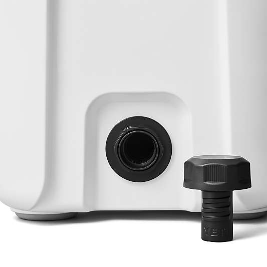 YETI Roadie 15 Hard Cooler White