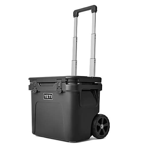 YETI Roadie 32 Hard Cooler Charcoal