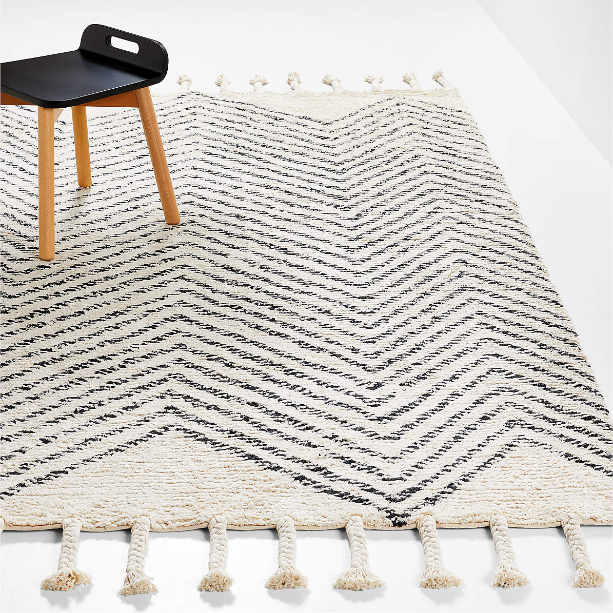 Tassel rug deals