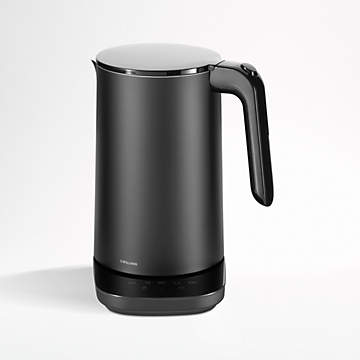 https://cb.scene7.com/is/image/Crate/ZwillingEfyCTKtlPMBSSS21_VND/$web_recently_viewed_item_sm$/210326164703/zwilling-enfinigy-matte-black-cool-touch-kettle-pro.jpg