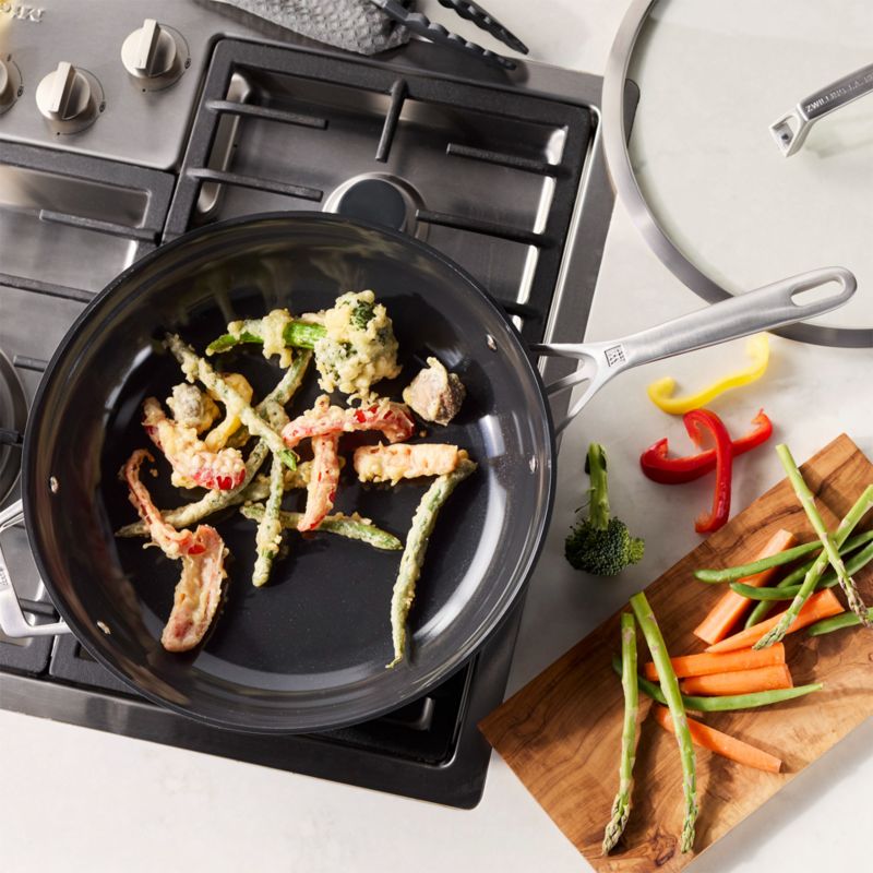 ZWILLING ® J.A. Henckels Motion Ceramic Non-Stick Deep Fryer - image 3 of 8