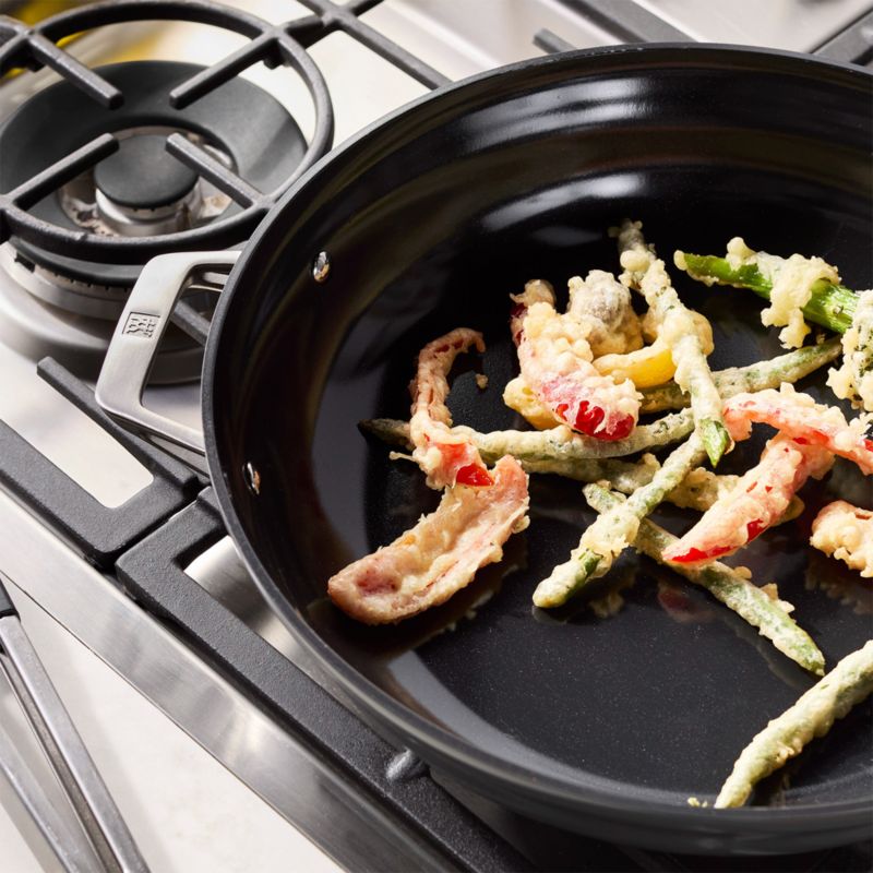 ZWILLING ® J.A. Henckels Motion Ceramic Non-Stick Deep Fryer - image 5 of 8