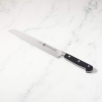 ZWILLING ® Pro 9" Bread Knife