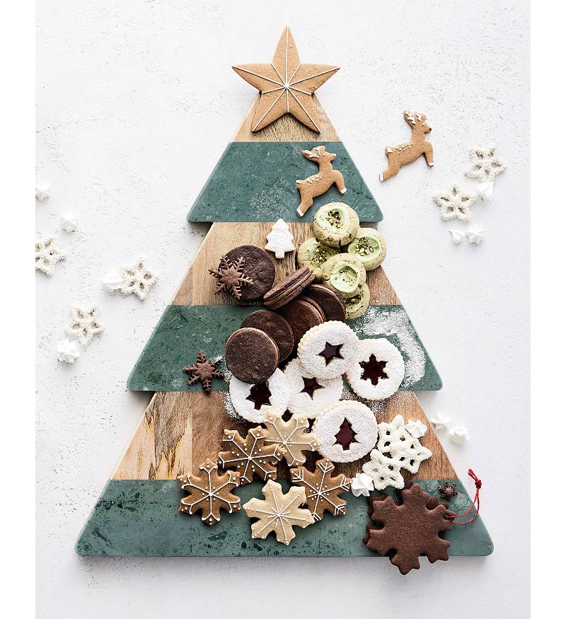 Christmas Tree Cakes - Cookie Dough and Oven Mitt