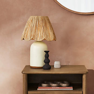 Greta Scalloped Raffia Table Lamp