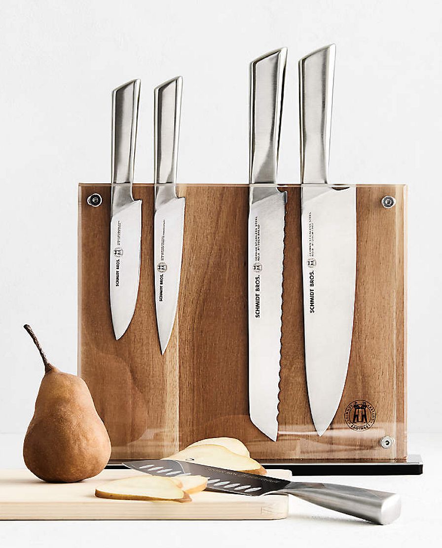 Modern Furniture Store, Kitchen & Home Decor Canada | Crate & Barrel Canada