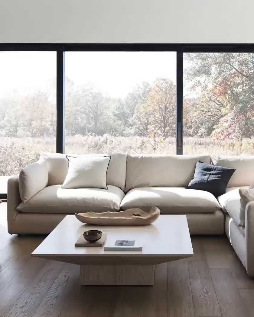 sofas & sectionals