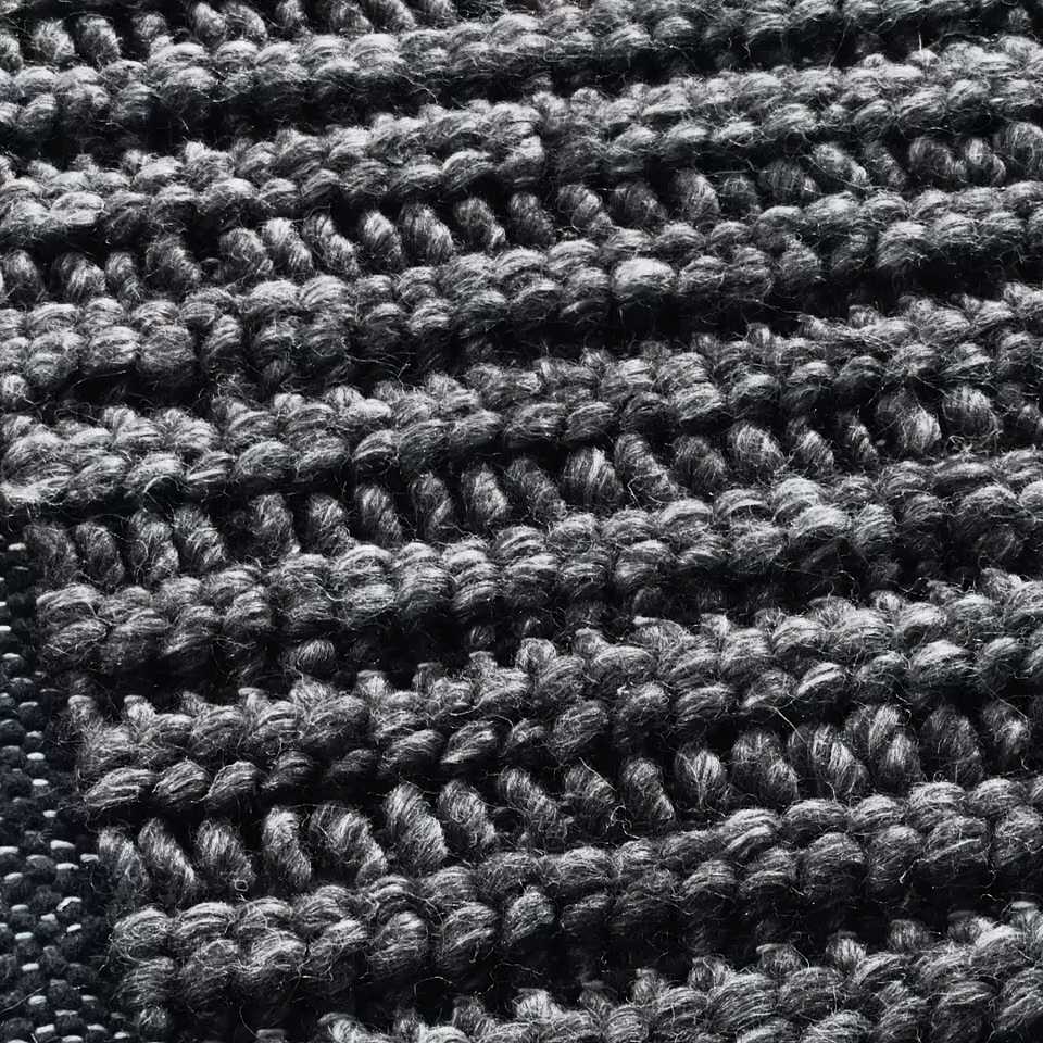 Winston Porter Kampsville Polyester Black/Gray Braided Area Rug