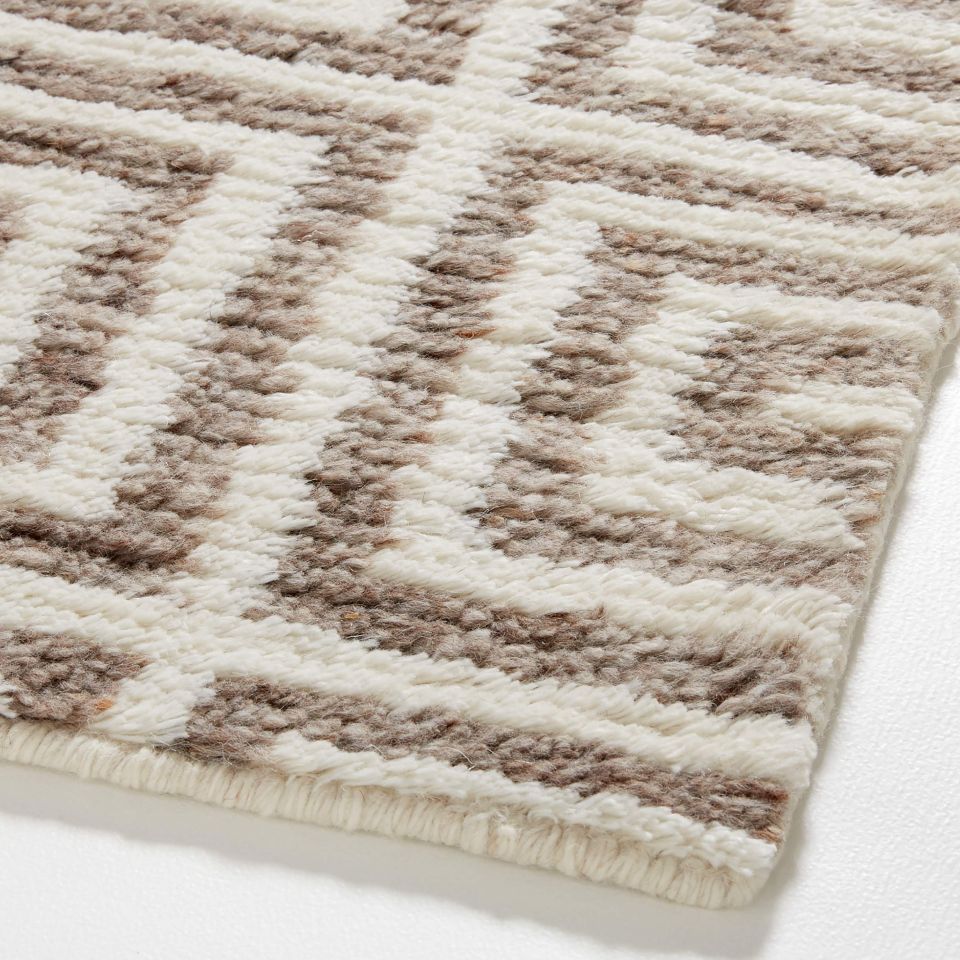 Tieton Beige/Ivory Wool Rug - Clearance