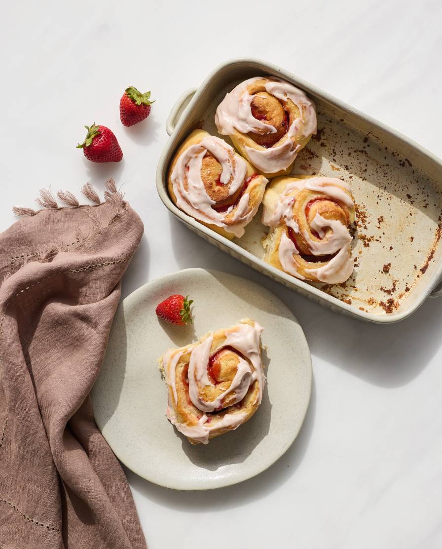 Strawberry Shortcake Rolls