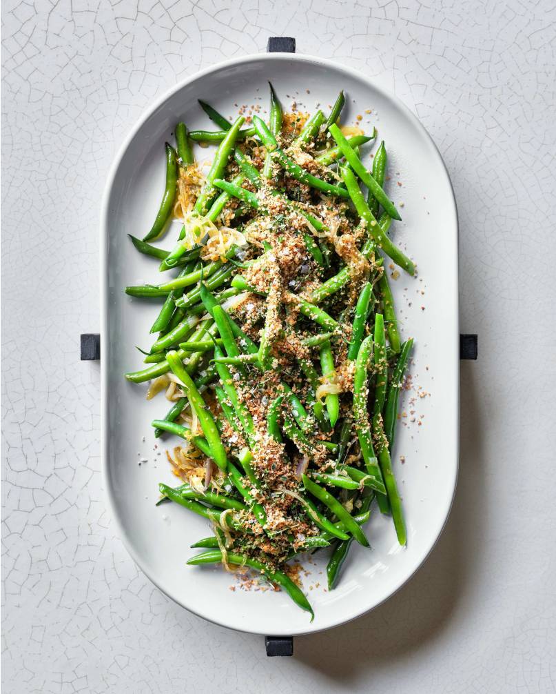 green beans with shallots & crunchy herb panko