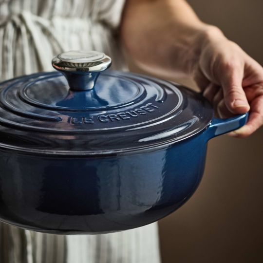 le creuset dutch ovens
