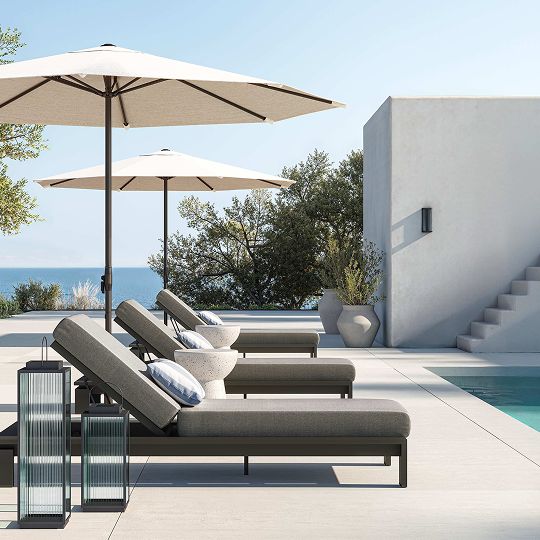 Outdoor Chaise Lounges