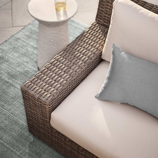 Outdoor Lounge Chairs