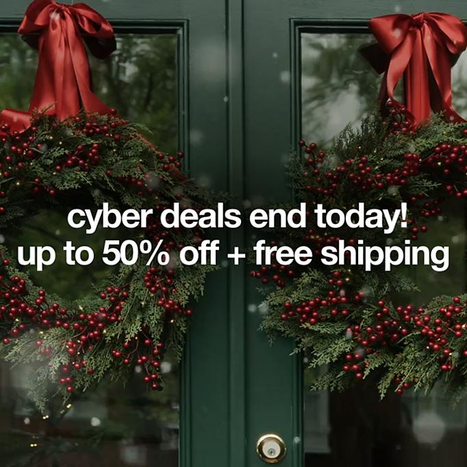 Wonderland Bear and Bunny Hanging Kids Christmas Advent Calendar