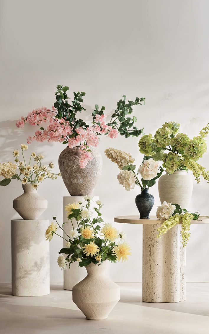 Modern Furniture Store, Home Decor & Wedding Registry | Crate & Barrel