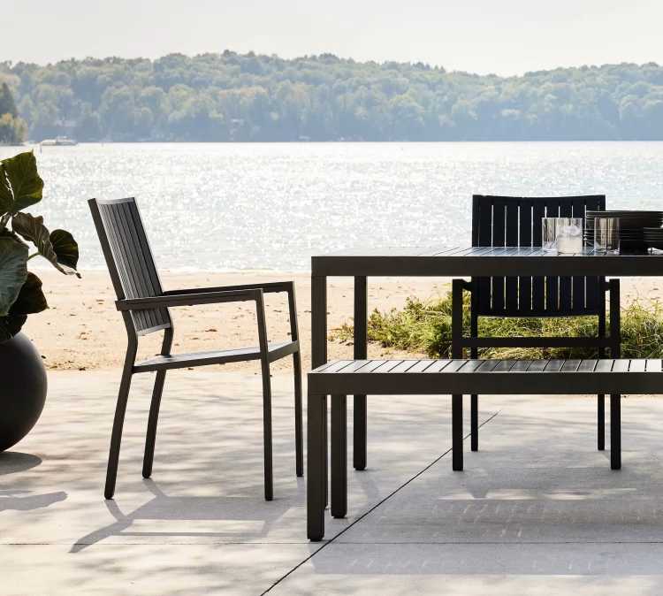 Outdoor dining supplies sale