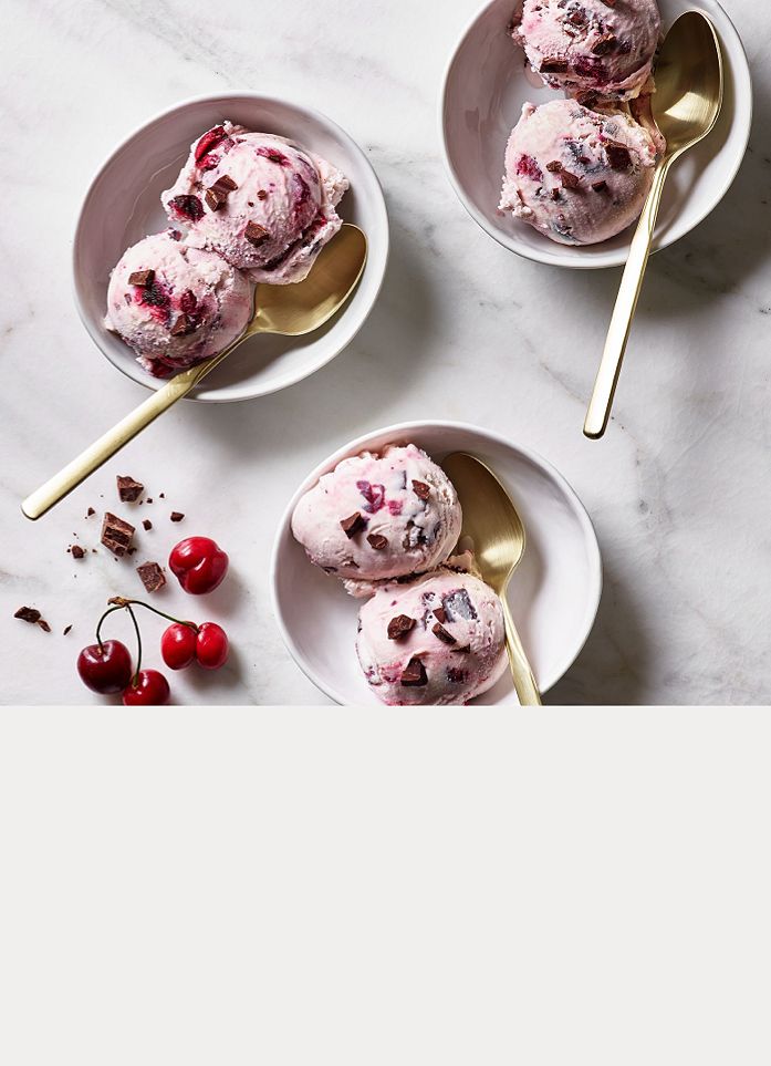 Ice Cream Maker Attachment + Ice Cream Glasses (Set of 4) & Ice Cream  Scoop, KitchenAid