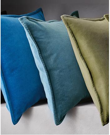 Best Throw Pillows, Decorative & Accent Sofa Pillows | Crate ...