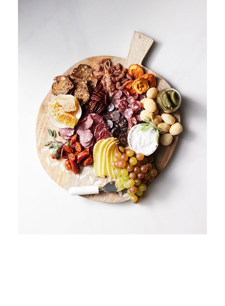 Mother's Day Special!, Personalized Gift for Mom, Charcuterie Board, Serving Tray