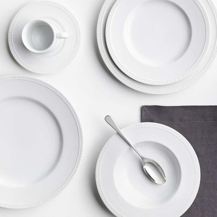 Staccato Wide-Rim Porcelain Dinnerware