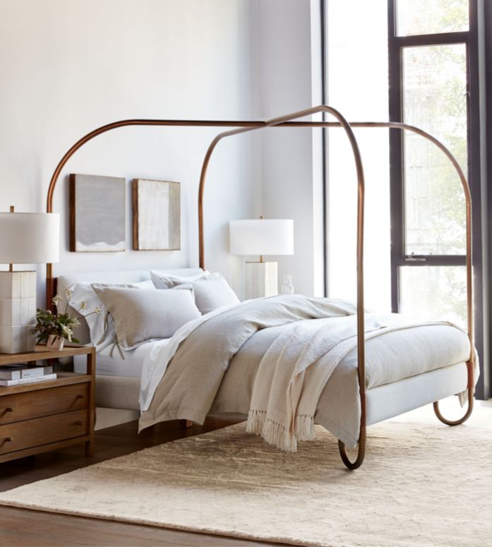 Crate & Barrelの高級ベッドソファー Crate & Barrel Sectional Sofa Bed - AptDeco ソファベッド