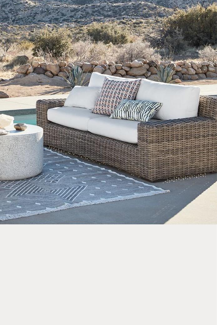 Resin Wicker Patio Furniture Crate, Wicker Furniture Good For Outdoors