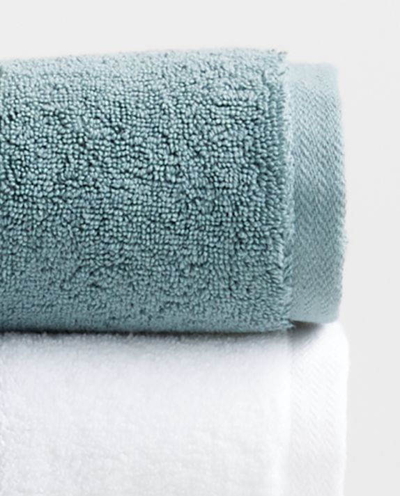 Total Fresh Antimicrobial Oversized Bath Towel Blue - Threshold™