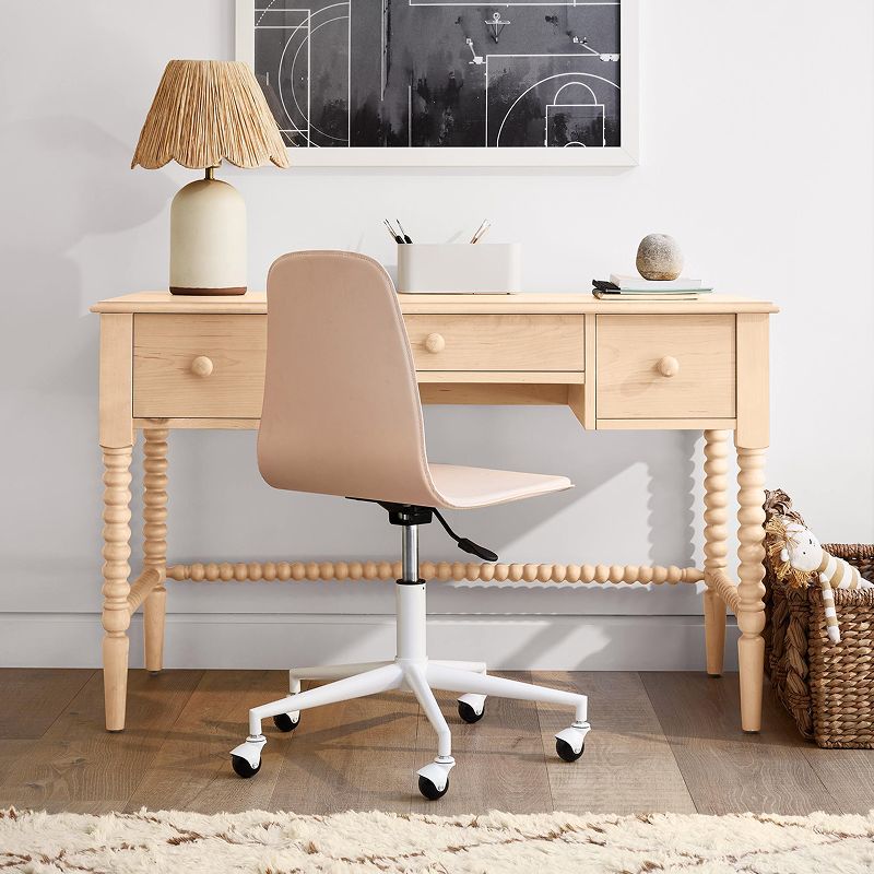 Desks & Desk Chairs