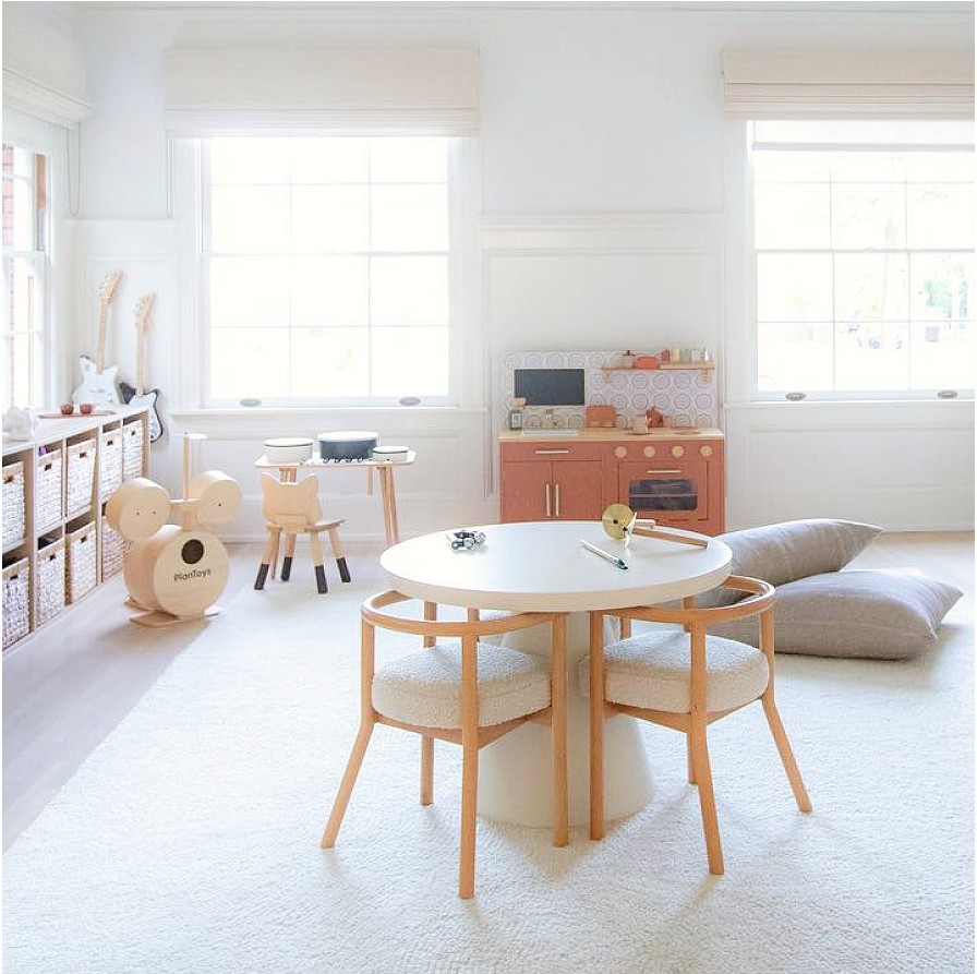 Modern Kids and Baby Furniture &amp; Nursery Decor Store | Crate &amp; Kids Canada