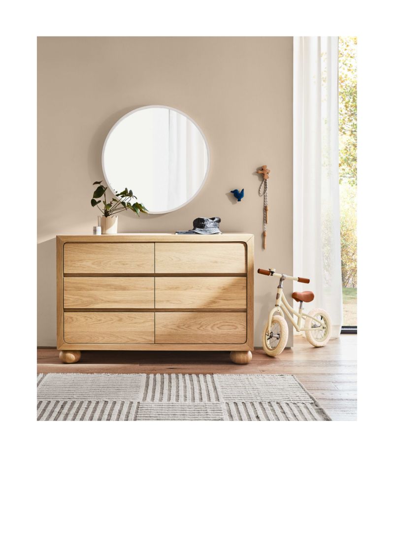 NATURAL OAK FINISH