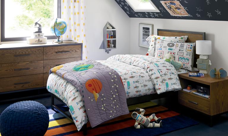 Little boys hot sale bedroom