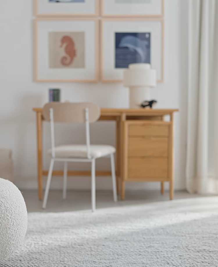 Kids Desk Chairs: Desk Chairs for Kids Crate Kids Canada