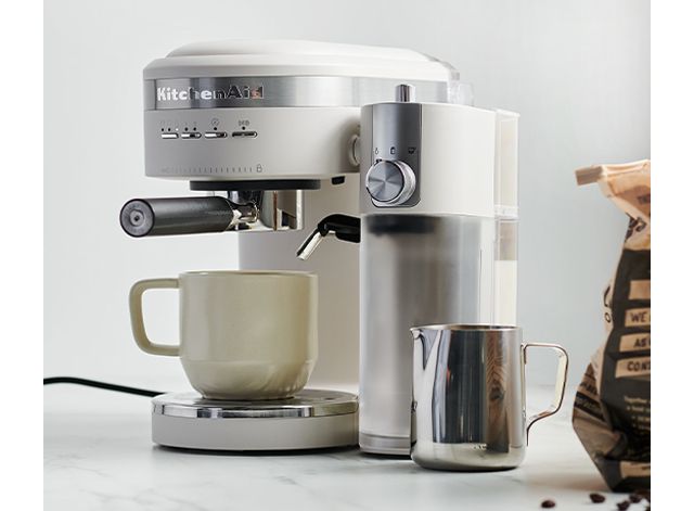 KITCHENAID® ESPRESSO MACHINE & FROTHER