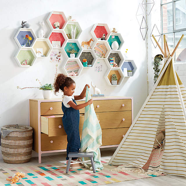 Shelves for girls room top