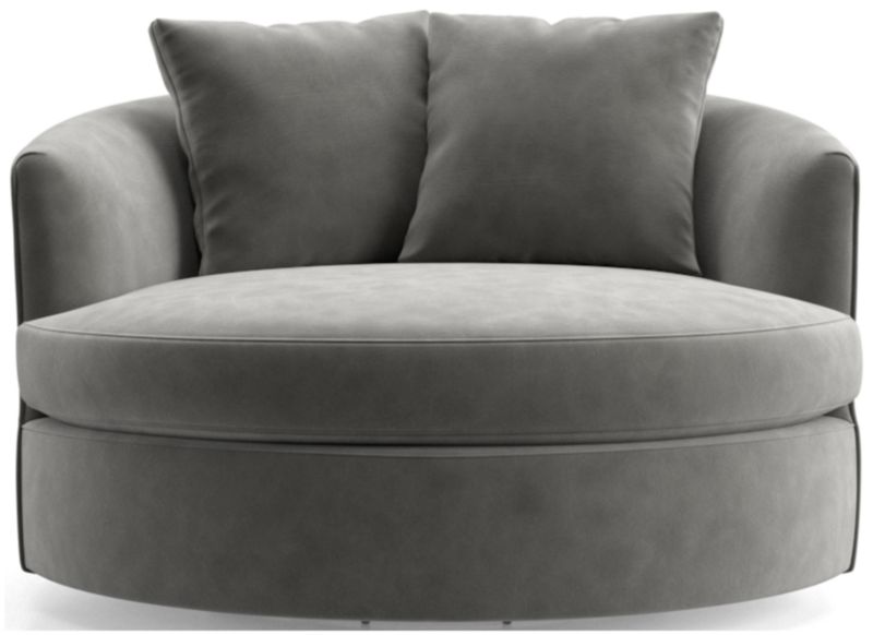 Tillie Grande Swivel Chair