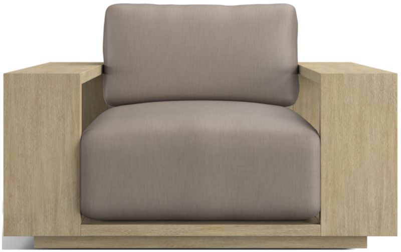 Viewing product image Mallorca Wood Outdoor Swivel Lounge Chair with Ivory Cushions - image 1 of 11