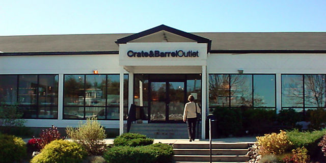 crate and barrel outlet eatontown nj